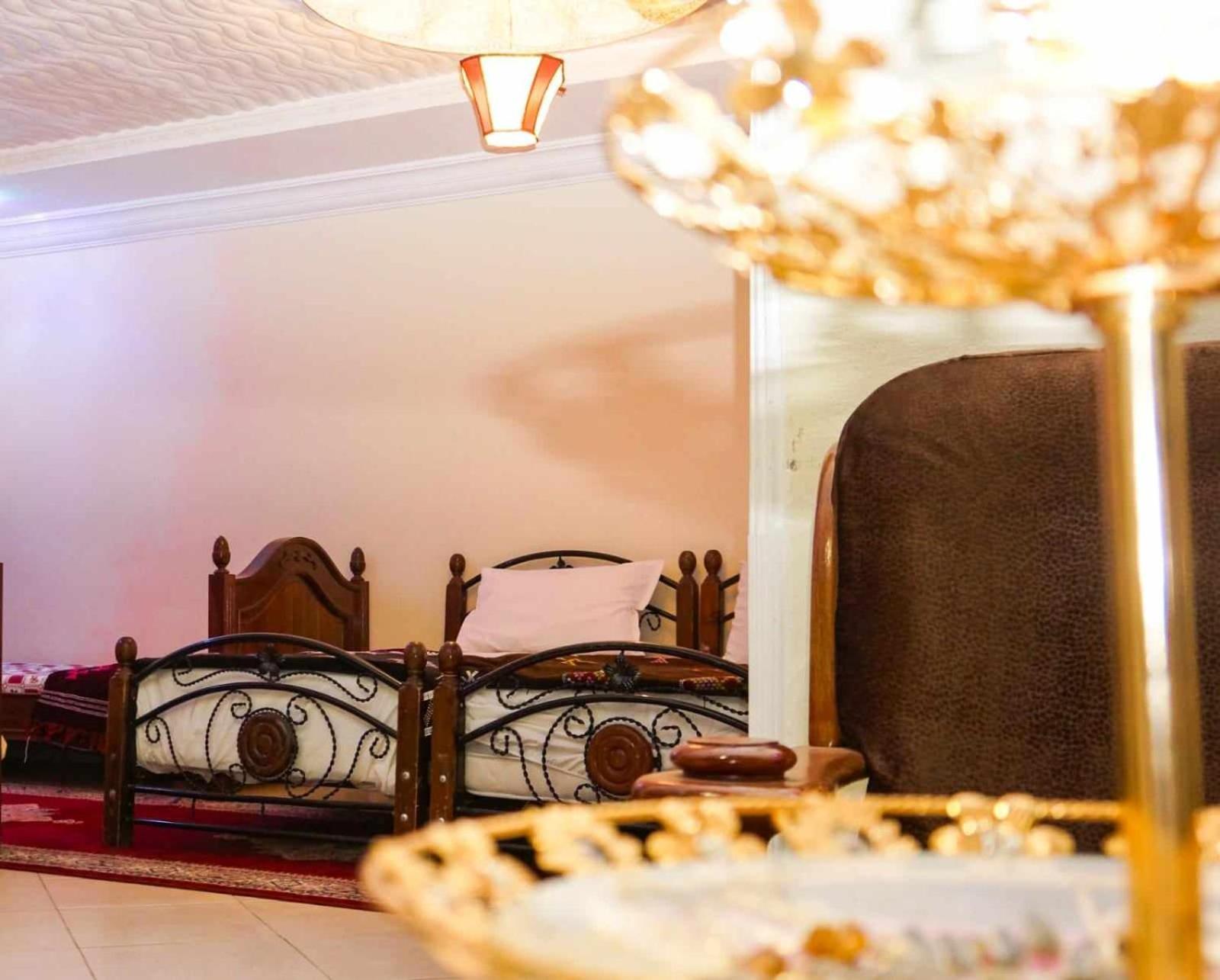 Hotel Ain Leuh エクステリア 写真